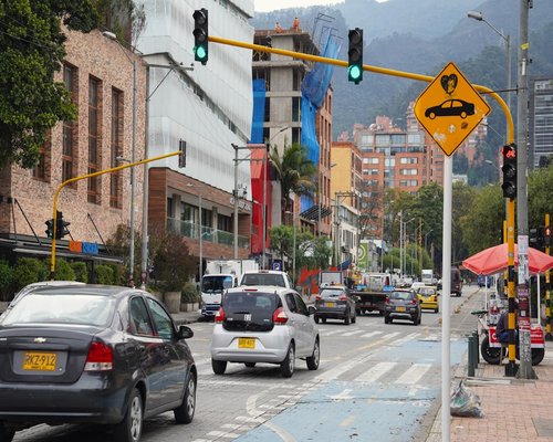 Tráfico y rutina urbana en Colombia